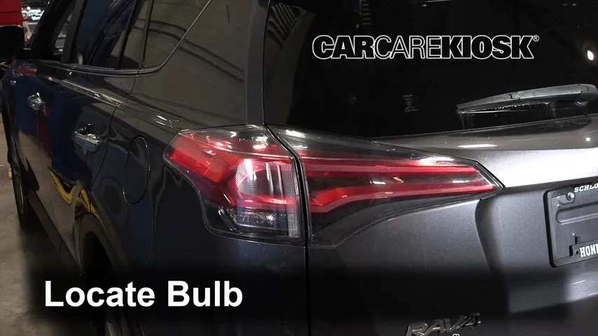 2017 Toyota RAV4 Hybrid Limited 2.5L 4 Cyl. Éclairage Feux de position arrière (remplacer ampoule)